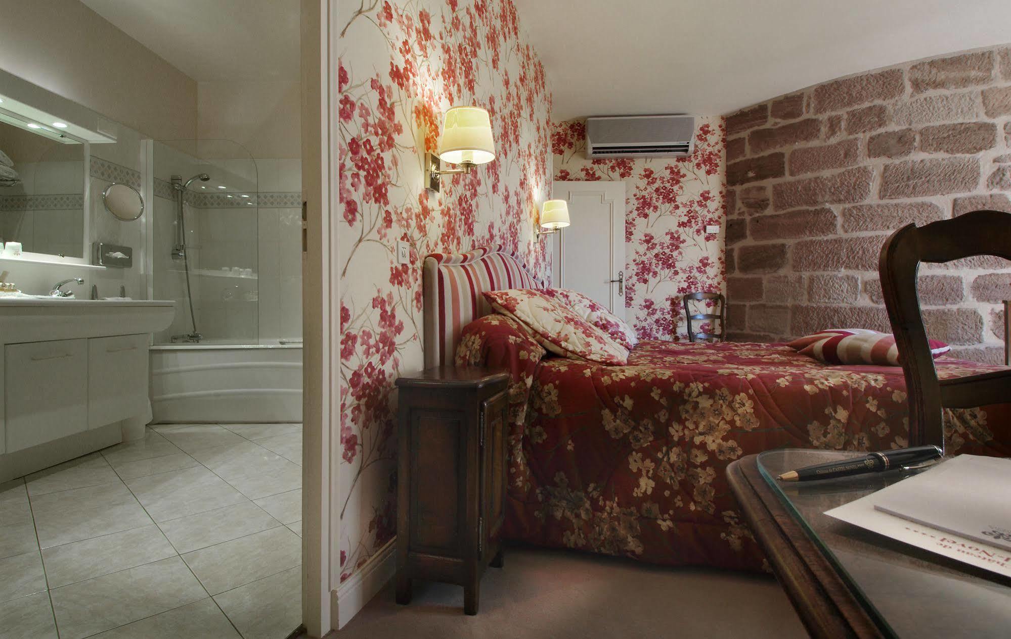 Hotel Chateau De Castel Novel - Les Collectionneurs Varetz ภายนอก รูปภาพ